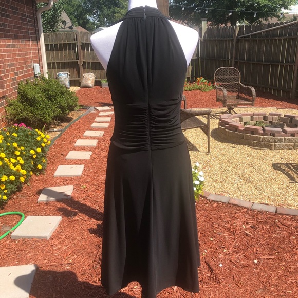 Jessica Howard Evening Black Halter Dress - Picture 5 of 7